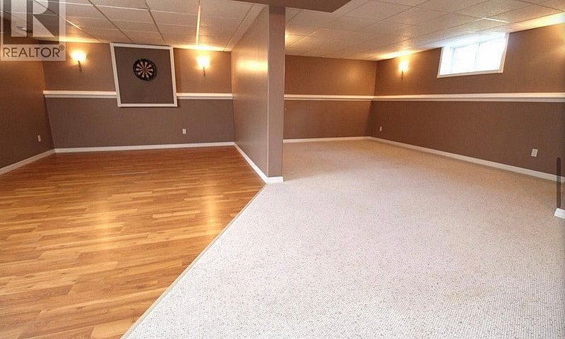 Beautiful Home For S...