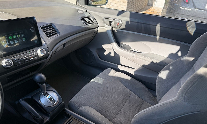 Honda Civic 2009 1,8...