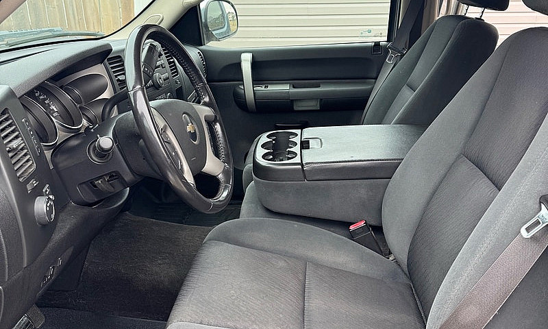 2009 Chevrolet Silve...