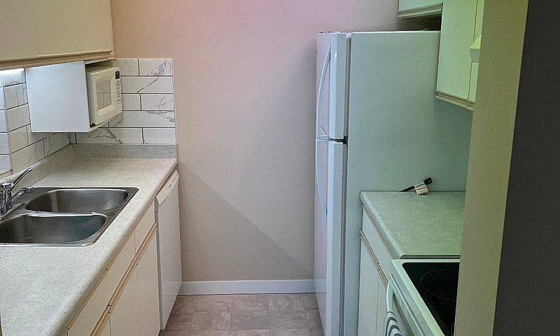 2 Bed And 1 Bath Apa...