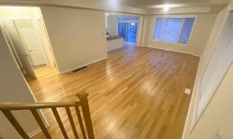 4Br/2.5B House For R...
