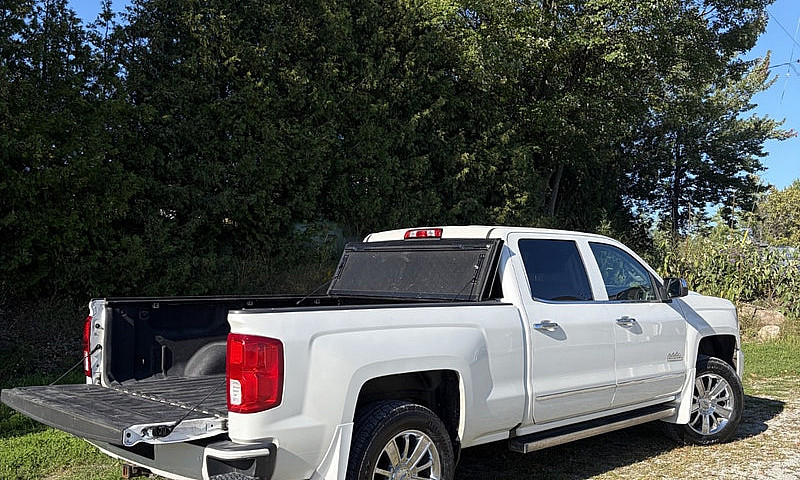 2018 Chevrolet Silve...