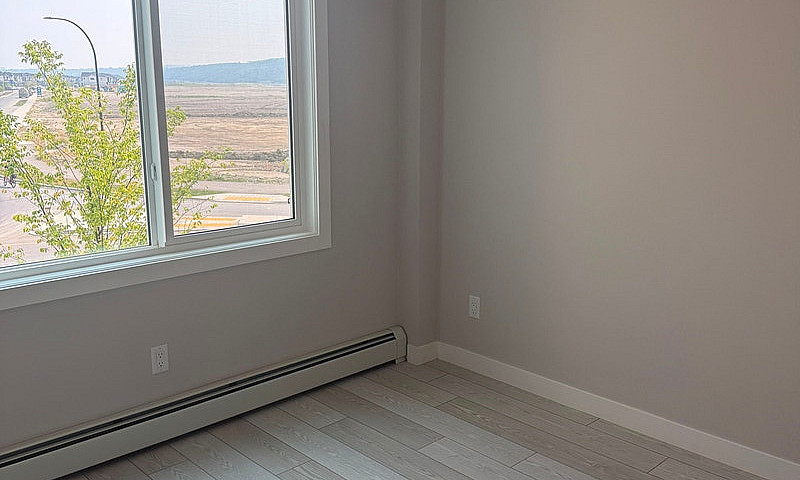 Brand New 2 Bed, 2 B...