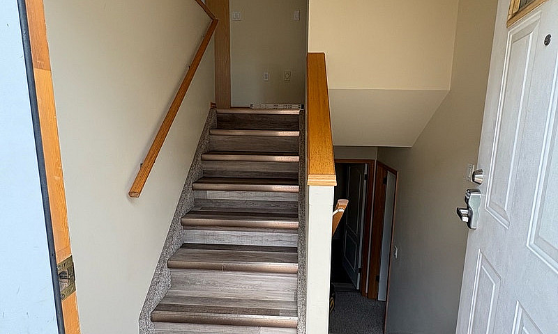 4 Bedrooms, 2 Bathro...