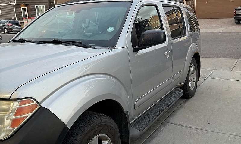 Nissan Pathfinder ...