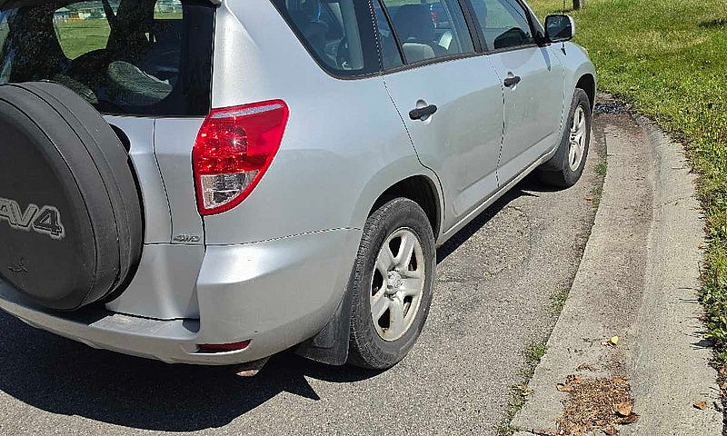 2006 Toyota Rav4 One...