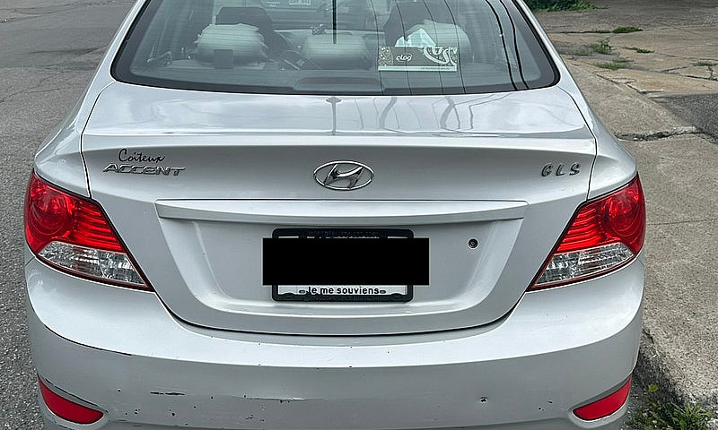 Hyundai Accent 2013...