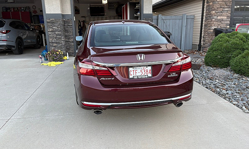 2017 Honda Accord To...