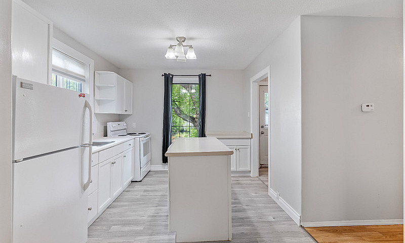 House For Sale – 258...