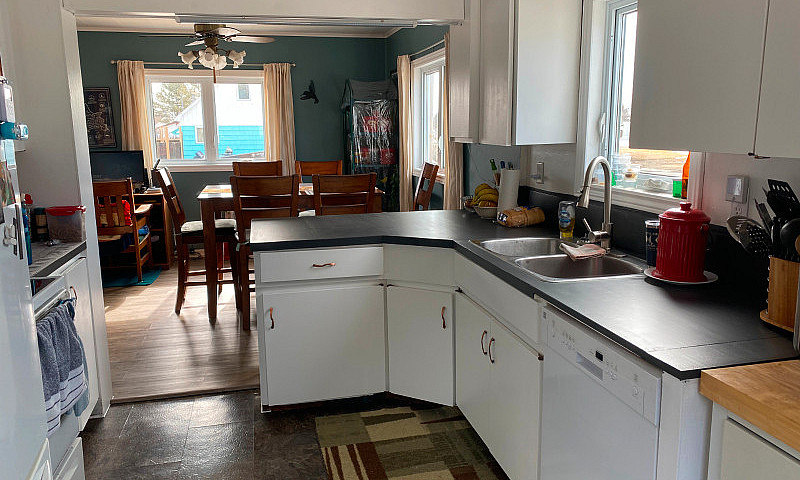 House For Sale In Te...
