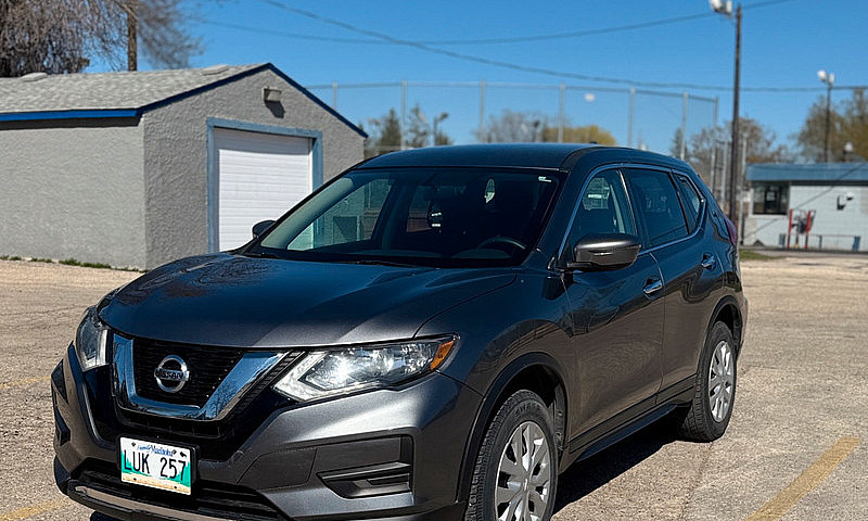 Nissan Rogue 2017 Aw...