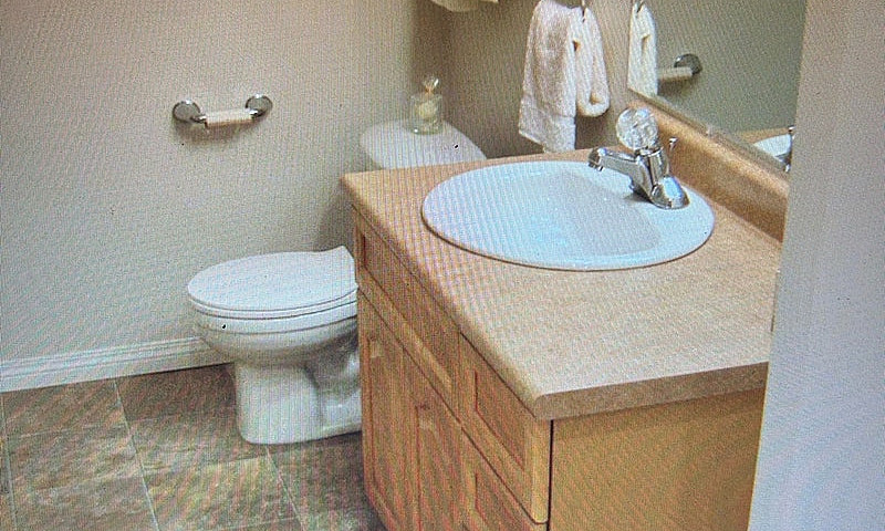 Four Bedrooms 2-Stor...