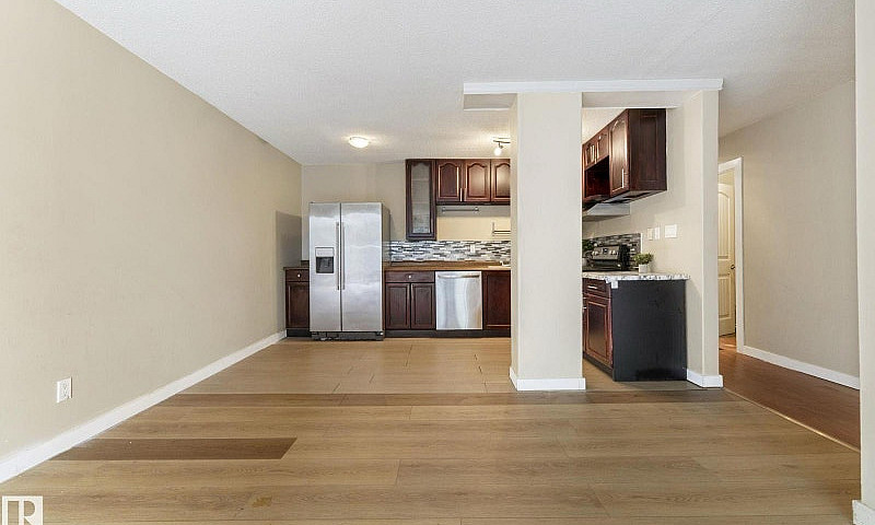 3 Bedroom Condo For ...