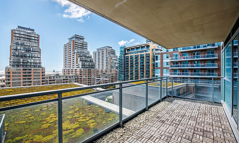 2 Bed 1 Bath Condo I...