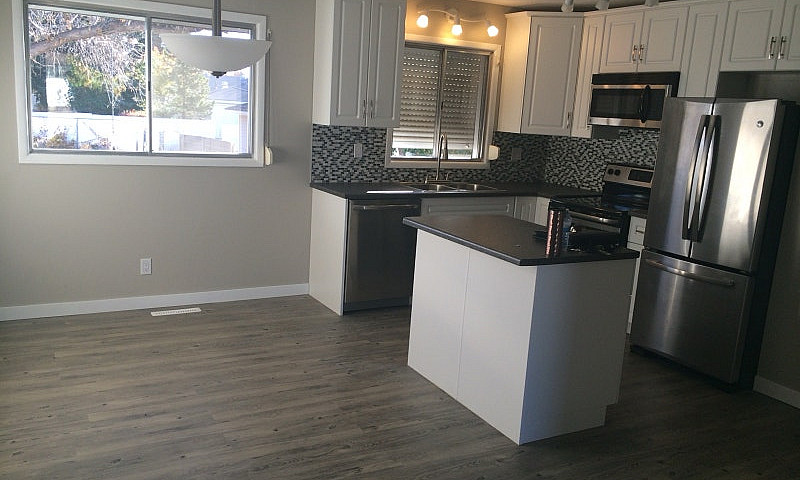 3 Bedroom Top Floor ...