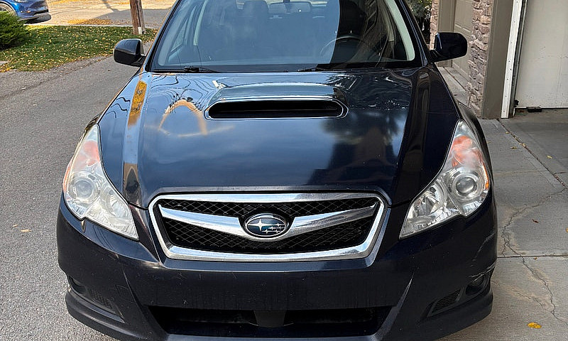 Rare 2012 Subaru Leg...