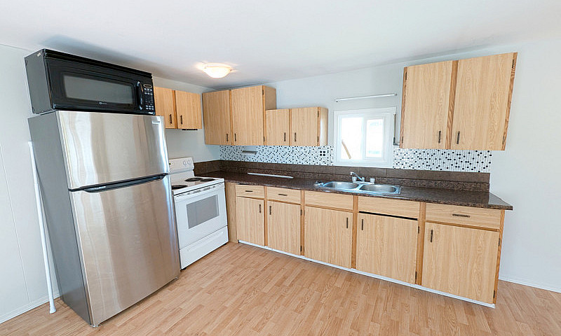 Bright 3-Bedroom Wit...