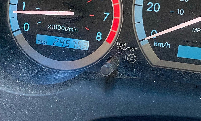 2005 Toyota Sienna A...