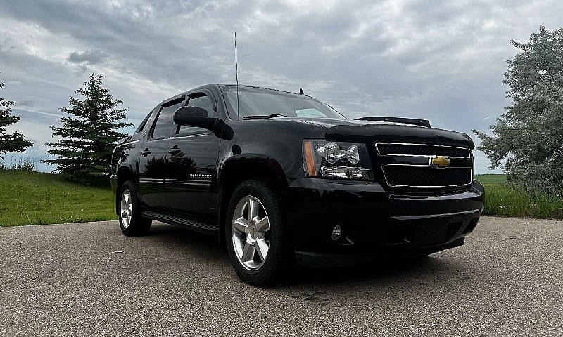 2013 Chevrolet Avala...
