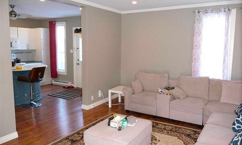 1 Bedroomed, 1 Full ...