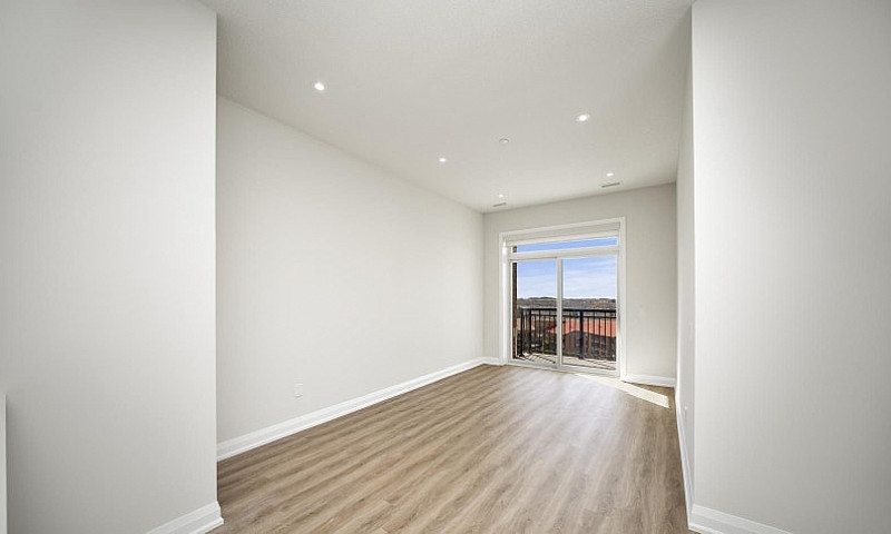 Stouffville Ph 2 Bed...