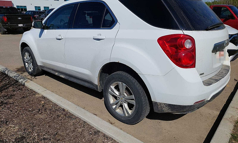 White Chevrolet Equi...