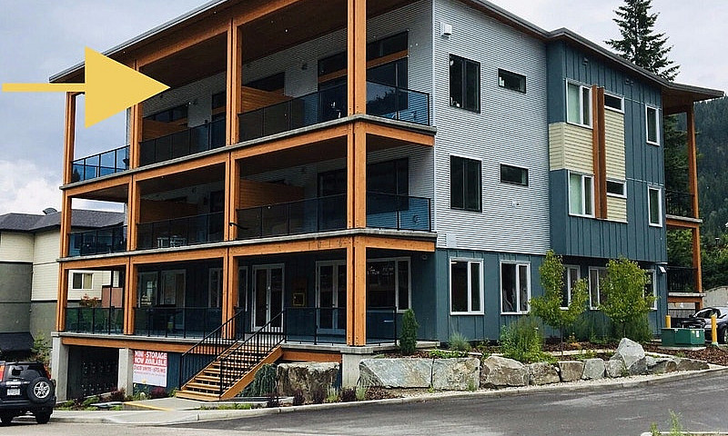 Benchmark Condo In L...