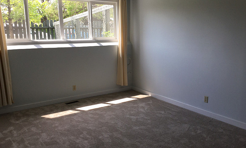 2Bedroom +Den Lower ...