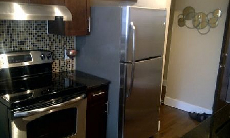Remodeled 2 Bedroom ...