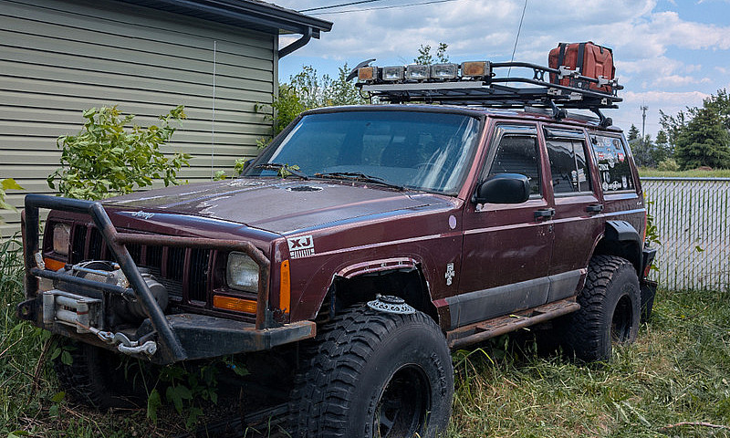 2001 Jeep Cherokee X...