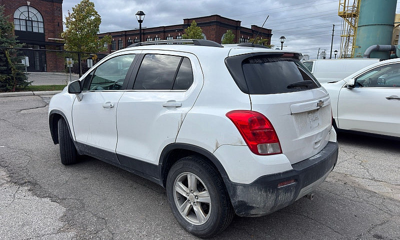 2016 Chevy Trax Awd...