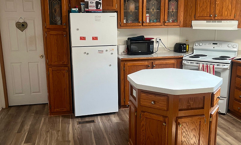 2146 Kivikoski Road,...