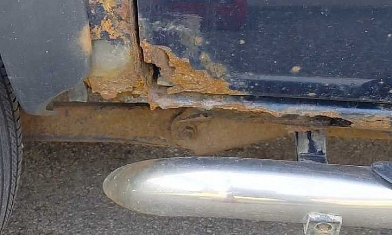 2004 Chevy Avalanche...