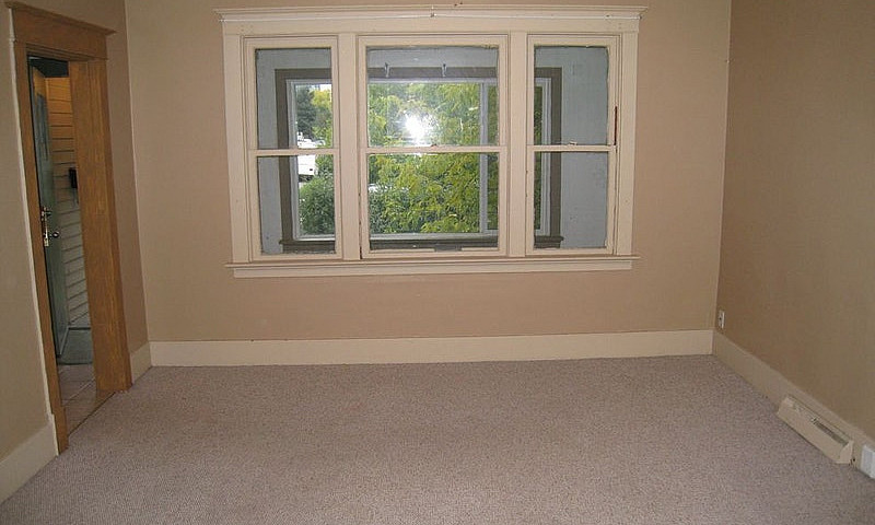 Newly Renovated Spac...