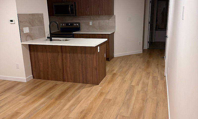 Brand New 1 Bed Base...