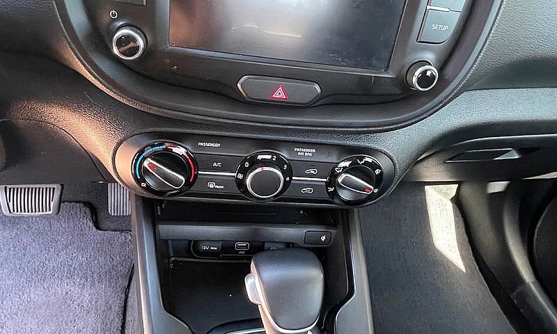 2022 Kia Soul Ex + W...
