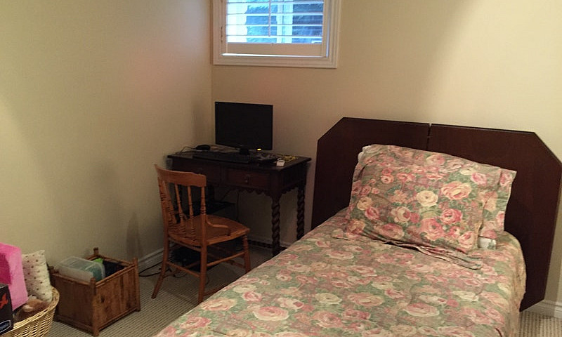 Spacious 2Br Walkout...