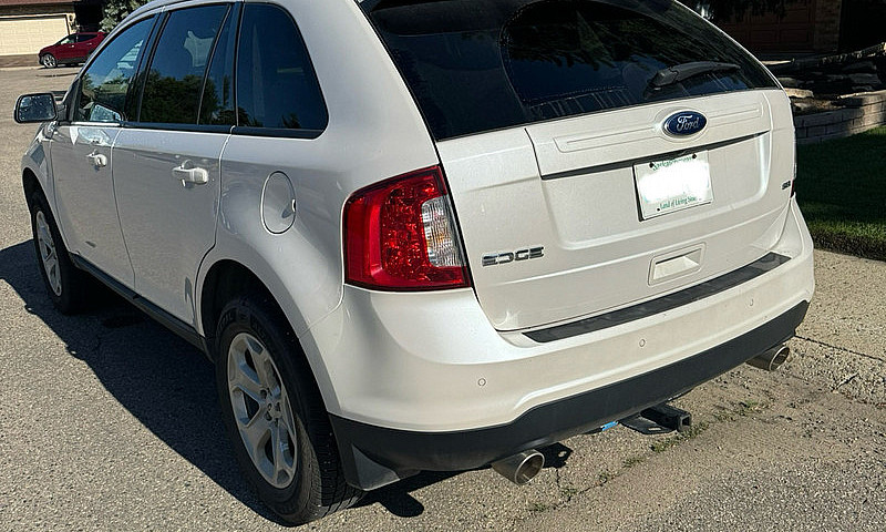 2014 Ford Edge...