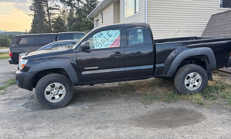 Toyota Tacoma Access...