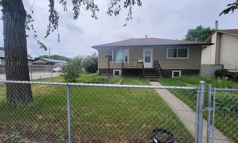 2 Bed, 1 Bath House ...