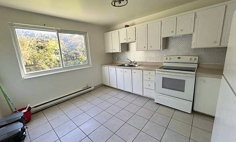 2 Bedroom 1 Bathroom...