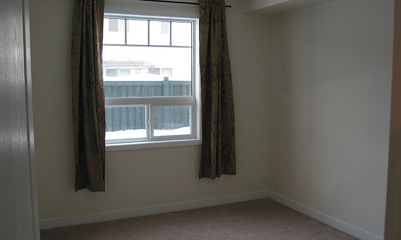 One Bedroom Apartmen...