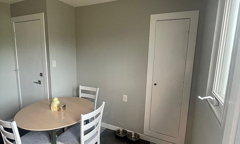 Main Floor In East C...