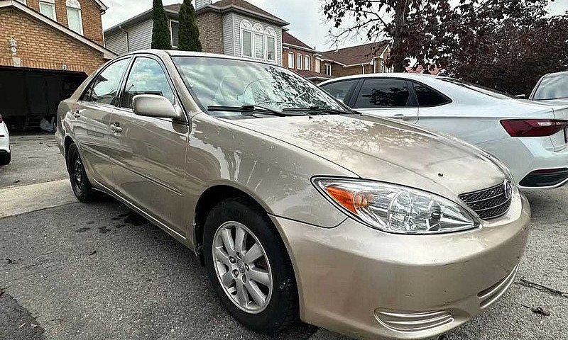 2003 Toyota Camry 4 ...