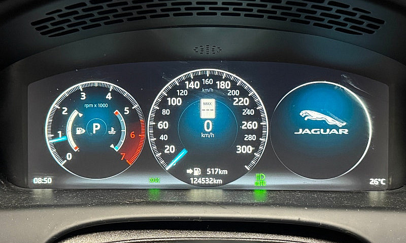 2016 Jaguar Xj...