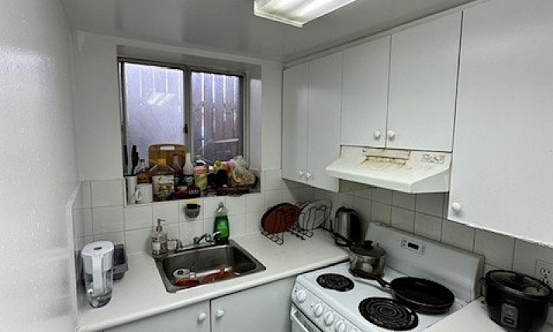 One Bedroom Apartmen...
