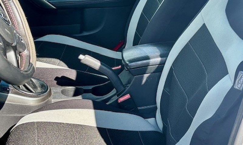 2010 Kia Forte Sx...