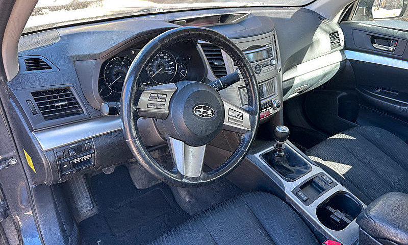 2010 Subaru Legacy S...