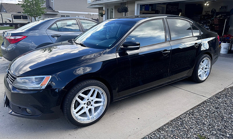 2014 Volkswagen Jett...