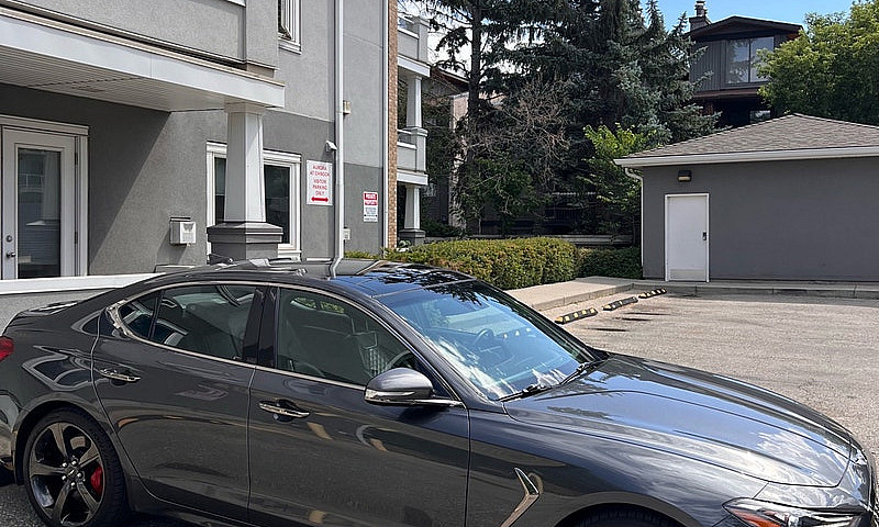 Genesis G70 3.3T Spo...